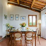 Villa In Tuscany With Infinity Pool Capannori