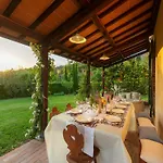 Villa In Tuscany With Infinity Pool *