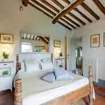Villa In Tuscany With Infinity Pool Capannori