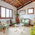 Villa In Tuscany With Infinity Pool * Capannori