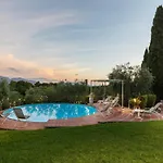 Villa In Tuscany With Infinity Pool Capannori