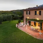 Villa In Tuscany With Infinity Pool *