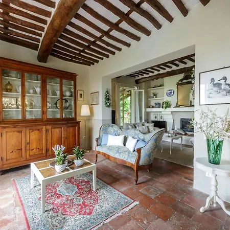 In Tuscany With Infinity Pool Villa Capannori