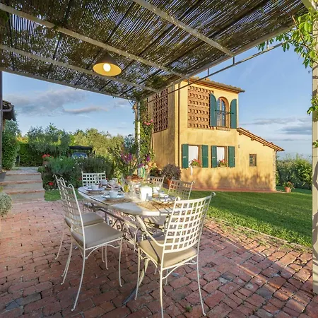 Villa In Tuscany With Infinity Pool Capannori