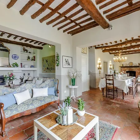 Romantic With Private Pool