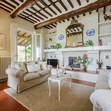 Villa In Tuscany With Infinity Pool Capannori